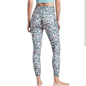 Athleta Salutation Stash Pocket II Printed 7/8 Tight Leggings SIZE 1X Floral